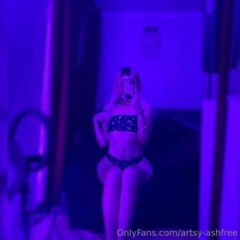 artsy-ashfree nude photo #1