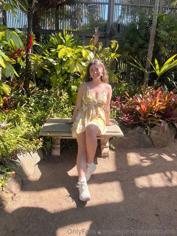 Aspen Gree / aspencgreenthumb nude photo #3