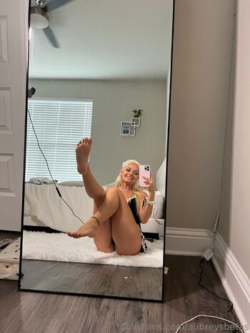 Goddess Aubrey / aubreysbetas nude photo #20