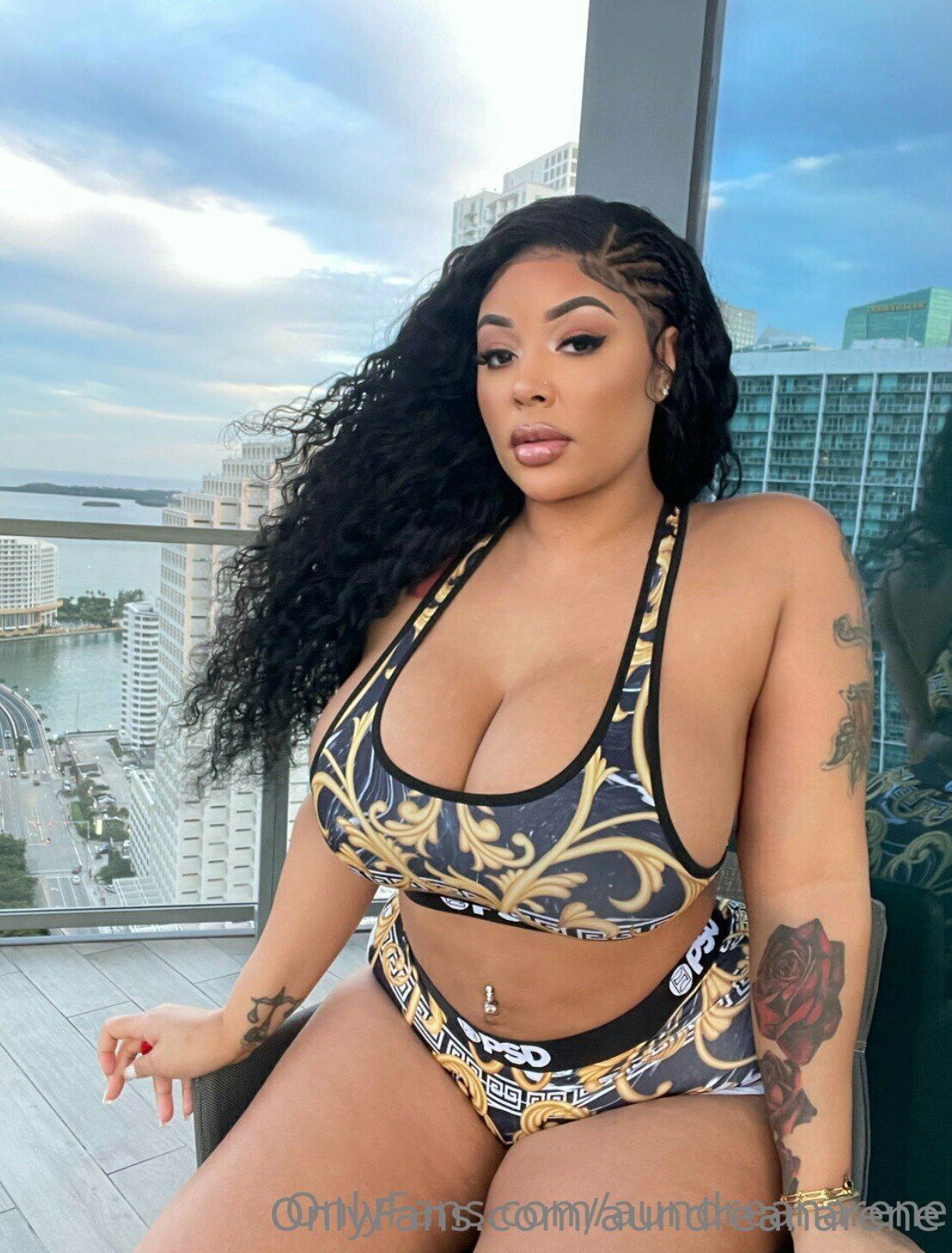 BIGGEST TITS ON ONLYFANS / aundreanarene nude photo #27