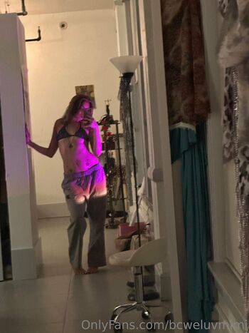 Mim / bcweluvmimi nude photo #23