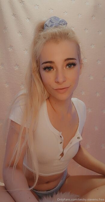 becky.savage.free nude photo #16