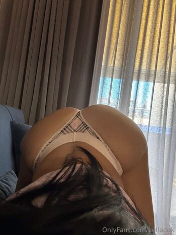 bellaoak nude photo #5