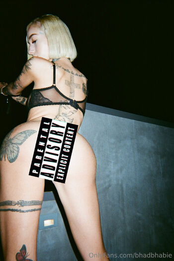 bhadbhabie nude photo #29