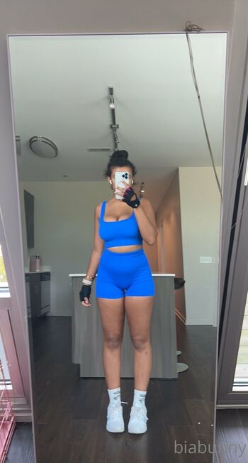 biabunnyy nude photo #24