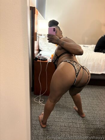 Im Jus BIGBOOTYSHAYY / bigbootyshayyy nude photo #6