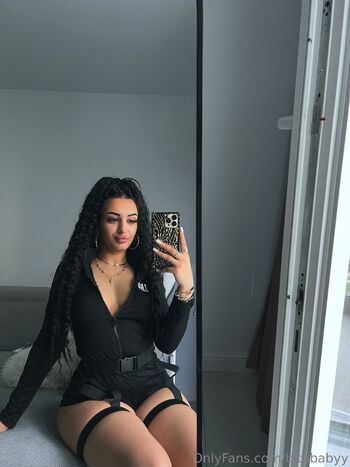 bitababyy nude photo #20