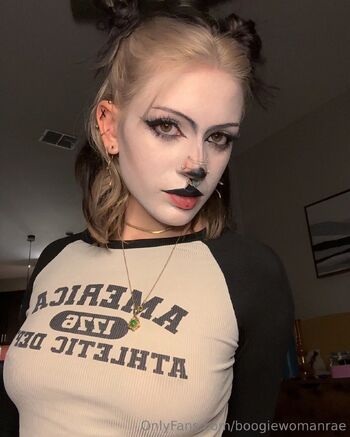 Booogierae VAUL / boogiewomanrae nude photo #18