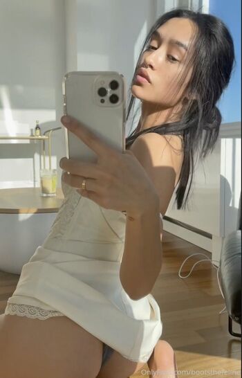 bootsthefeline nude photo #5
