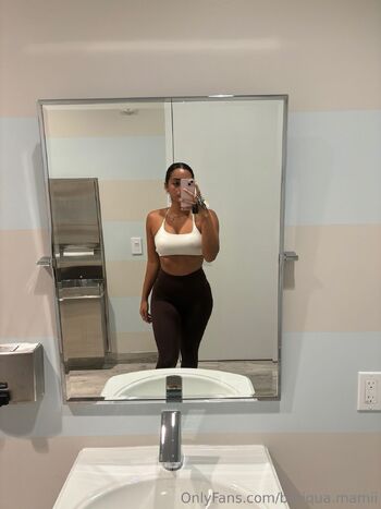 Destiny / boriqua.mamii nude photo #3