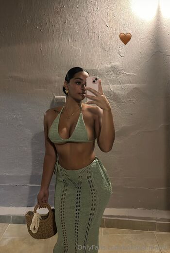 Destiny / boriqua.mamii nude photo #40