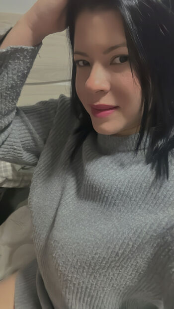 Lets play Im available now / catalinalovesfit nude photo #9