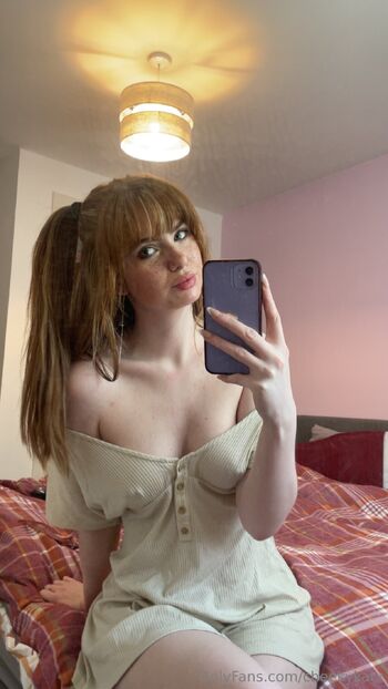 cheekykatx nude photo #15