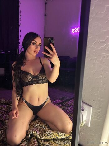 CHLOE Brunette Barbie / chloe.cakes nude photo #1
