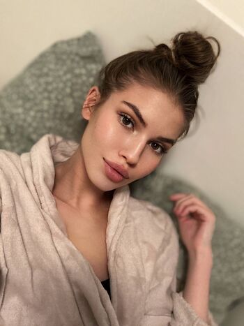 chloe_barbie nude photo #37