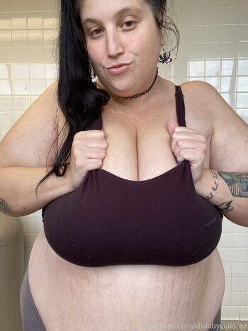 Chubby Queen Cole FREE pag / chubbycolefree nude photo #18