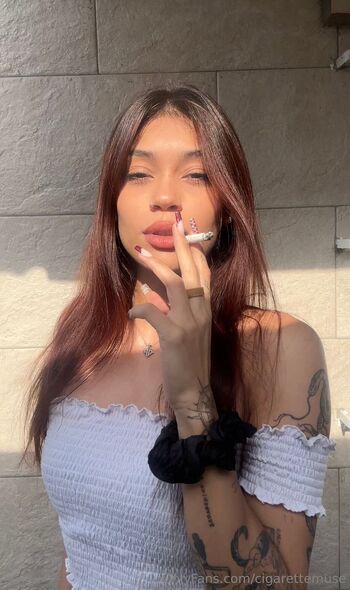 goddess c / cigarettemuse nude photo #13
