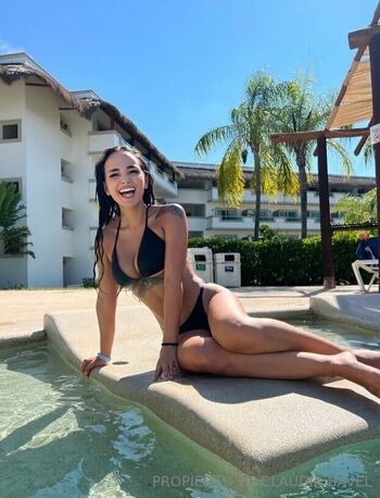 Claudia Bavel nude photo #36