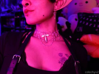 colechyv2 nude photo #22
