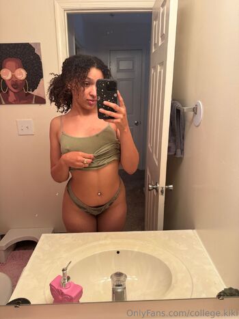 college.kiki nude photo #11