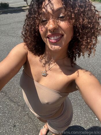 college.kiki nude photo #15