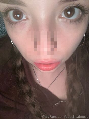 coochcaboose nude photo #9