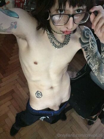 creep616 nude photo #40