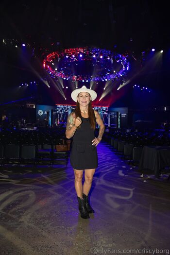 criscyborg nude photo #7