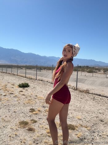 cristasworld nude photo #10