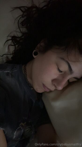 goon girl emm / crybabysmallfry nude photo #24