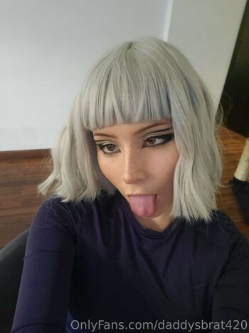Nicole / daddysbrat420 nude photo #4