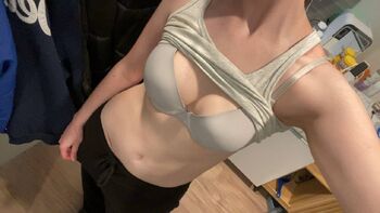 detroitbaddie nude photo #1