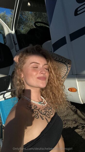 Deutsche best Onlyfans Girl nude photo #13