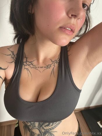 dex.xx nude photo #16
