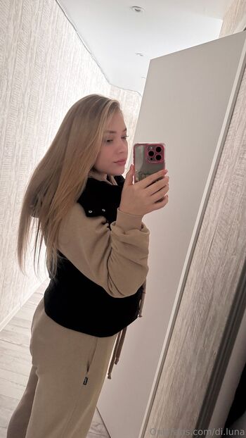 DIANA / di.luna nude photo #39