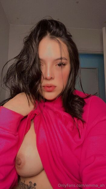 Social Media Influencer EMMA Dentis / emma_ah nude photo #13