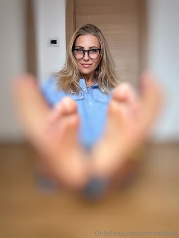 LaEmm / emmeback nude photo #3