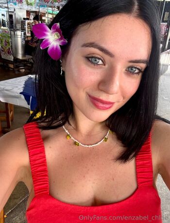 enzabel_chloe nude photo #19