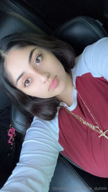 Esmerald / esme_duhhh nude photo #2