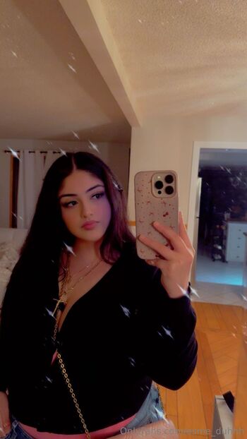 Esmerald / esme_duhhh nude photo #19