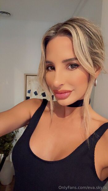 EvaSky Your TS-gir / eva.sky.ts nude photo #13