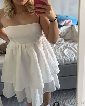 Your personal playdoll is online now / feliciafireball nude photo #2