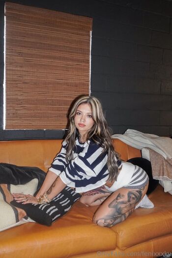 KY FENI / fenixxxky nude photo #1
