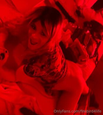 Trixie / firebird4life nude photo #16