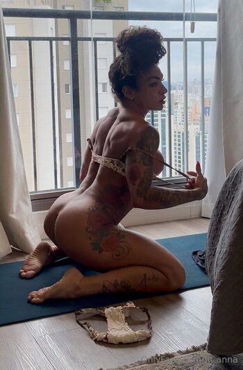 Anna / fit.anna nude photo #13
