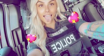Officer Cec / fl_beach_bunny nude photo #24