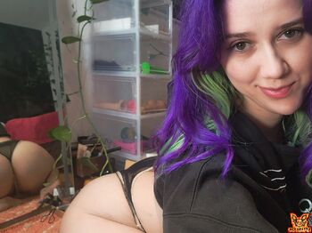ZinyCosk / freezinycosky nude photo #1