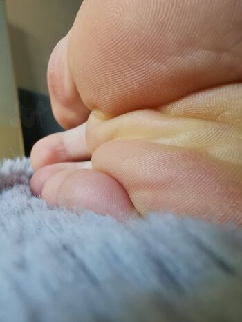 frenchmoon69 nude photo #8
