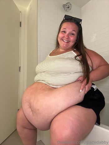 Abby / glazedabby nude photo #7