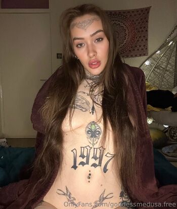 MEDUSA BSTV FREE / goddessmedusa.free nude photo #1